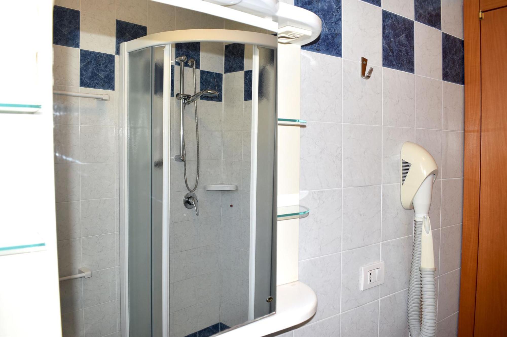 Ilios Aparthotel 3*