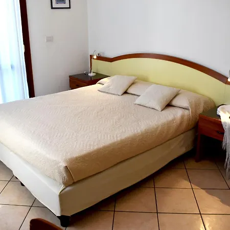 Ilios Residence Lido di Jesolo Buitenkant foto